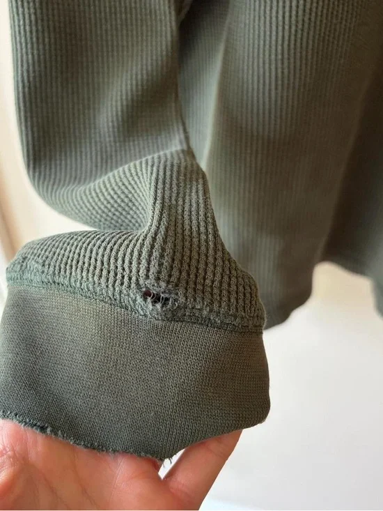 Vintage 90s grunge skater distressed henley button waffle knit shirt green L-XL - Picture 9 of 11